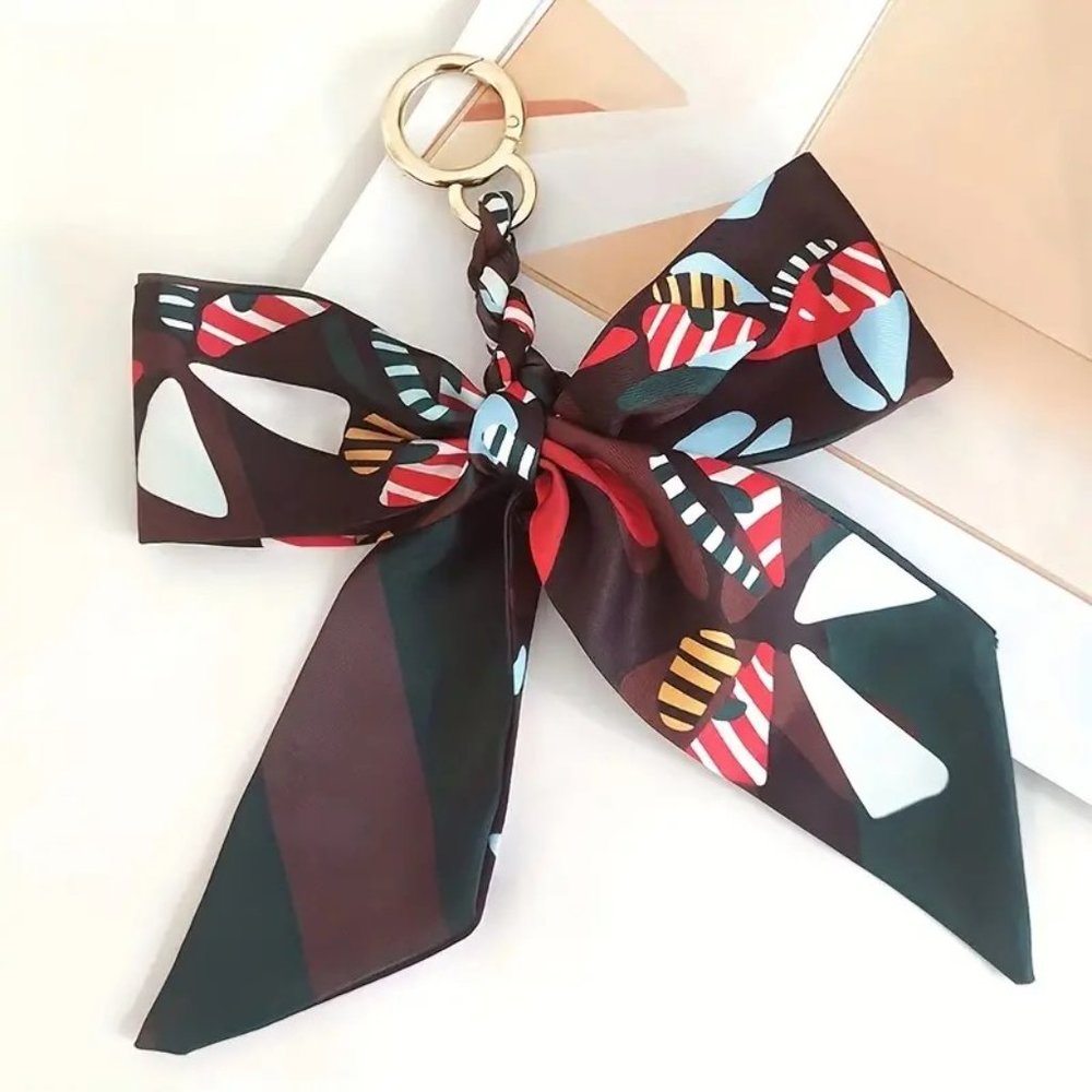1pc Imitation Silk Bowknot Keychain Cute Heart Flower Key Ring Purse Bag… - Picture 2 of 4